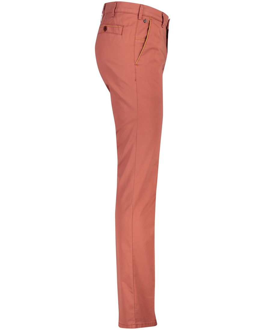 Chino Meyer rood model New York