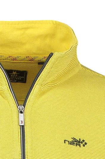 New Zealand sweater opstaande kraag geel geprint katoen