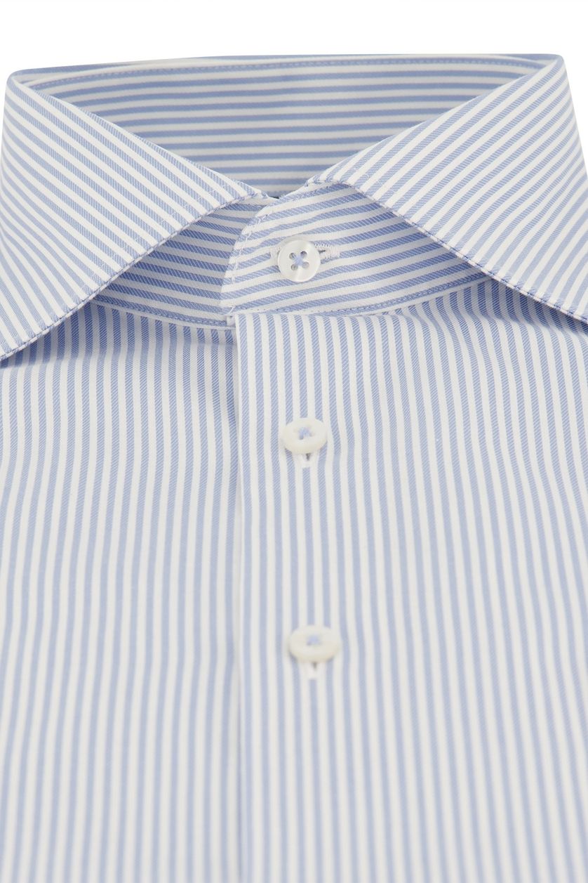 Eterna business overhemd wijde fit lichtblauw gestreept katoen met borstzak