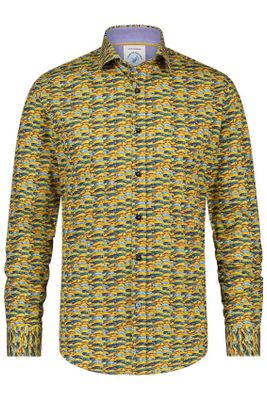 A Fish Named Fred A Fish Named Fred casual overhemd geel geprint vissen katoen slim fit
