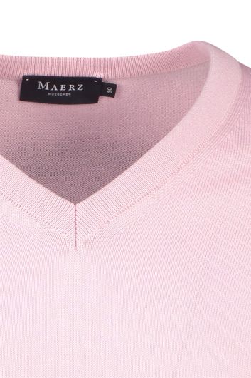 Maerz pullover v-hals roze effen merinowol wijde fit