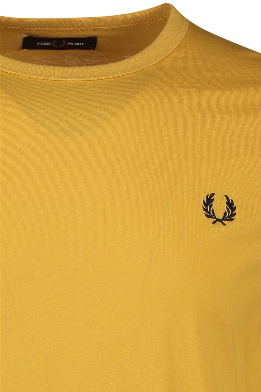 Fred Perry t-shirt geel  met logo korte mouw katoen