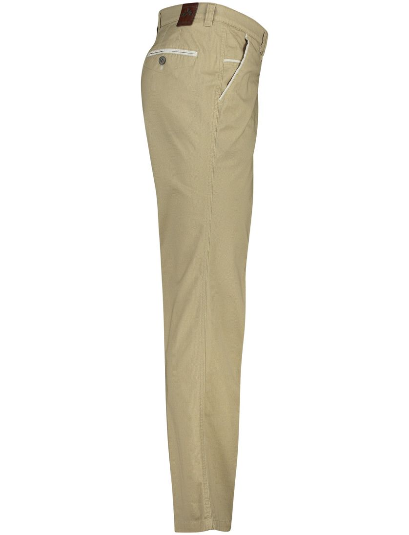 Katoenen M.E.N.S. broek effen camel wijde fit