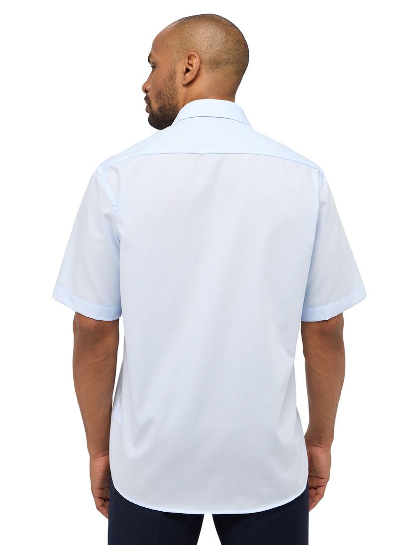 Katoenen Eterna overhemd korte mouw lichtblauw Comfort Fit