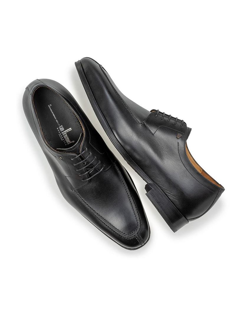 Nette veterschoenen laag Floris van Bommel effen leer zwart