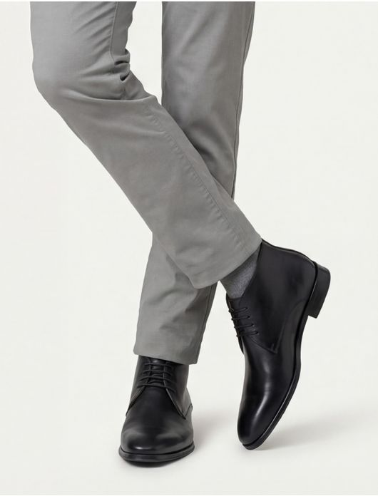 van Bommel veterschoen hoog effen zwart