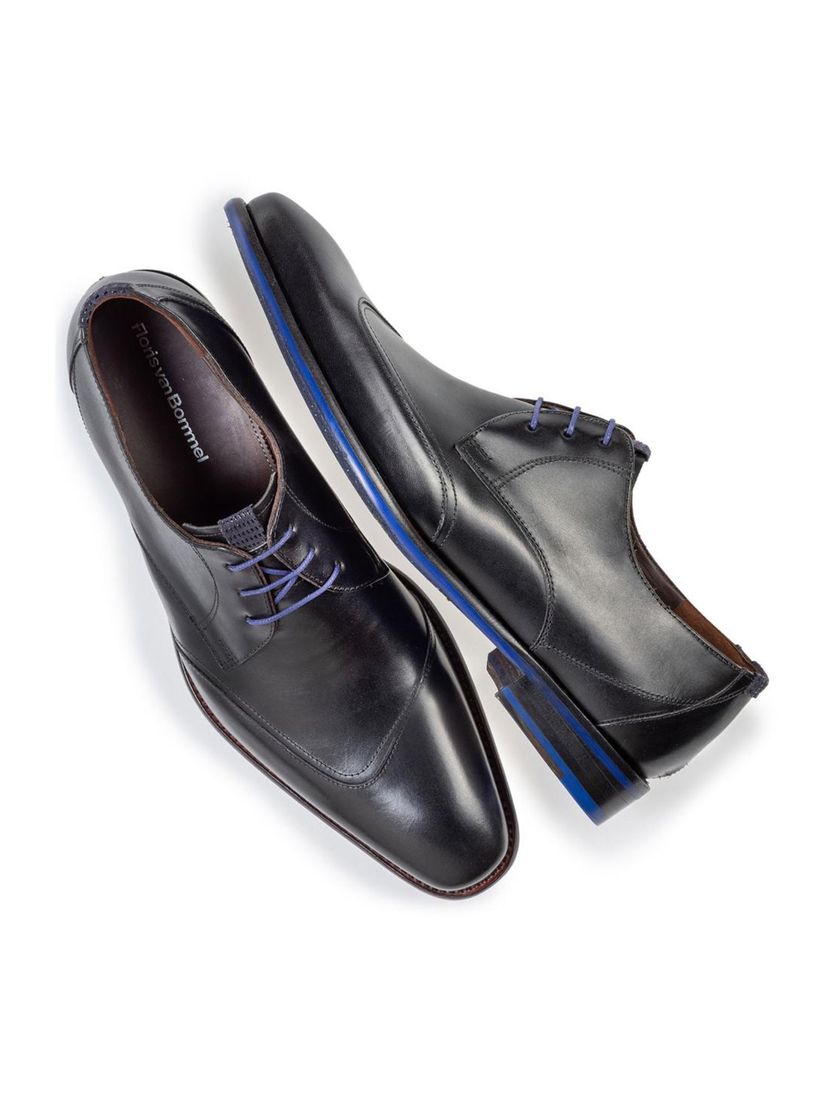 Floris van Bommel nette veterschoenen zwart met blauw detail