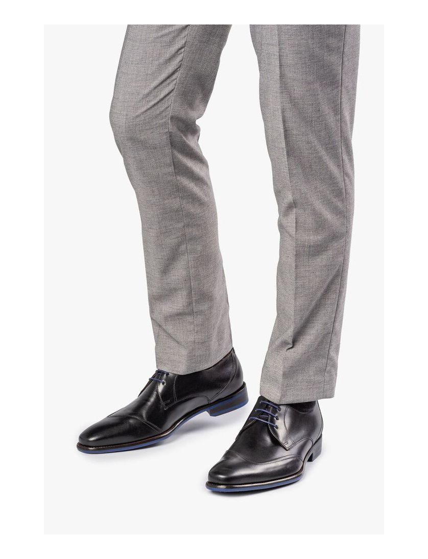 Floris van Bommel nette veterschoenen zwart met blauw detail