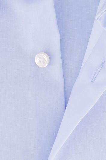 Eterna business overhemd Comfort Fit lichtblauw borstzak effen katoen