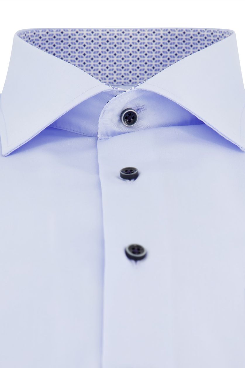 Eterna overhemd lichtblauw comfort fit met borstzak