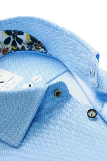 Mouwlengte 7 R2 overhemd modern fit lichtblauw knitted