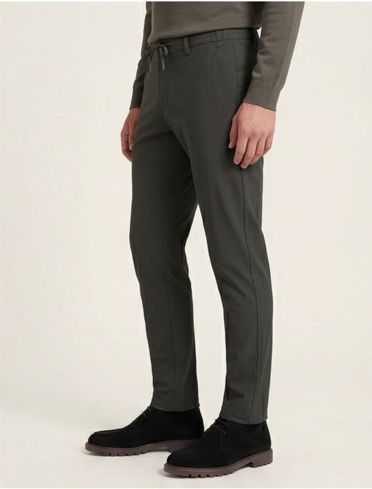 North84 Travel Pants chino groen