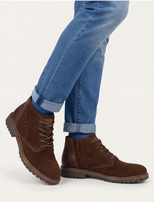 Bugatti veterschoenen bruin leer effen