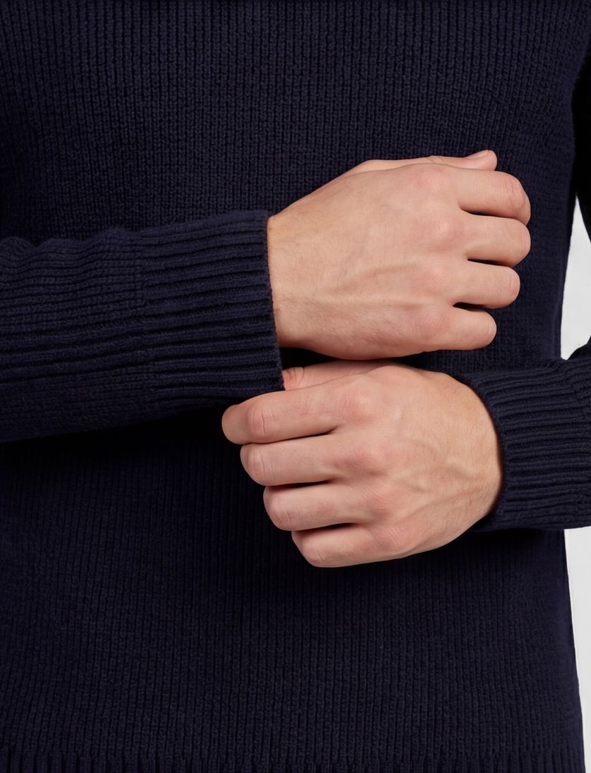 trui Butcher of Blue donkerblauw structuur