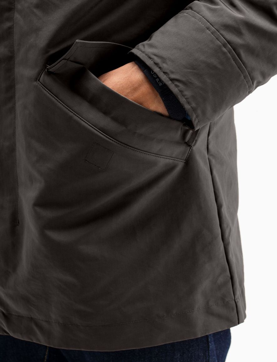 Butcher of Blue parkajas bruin waterafstotend