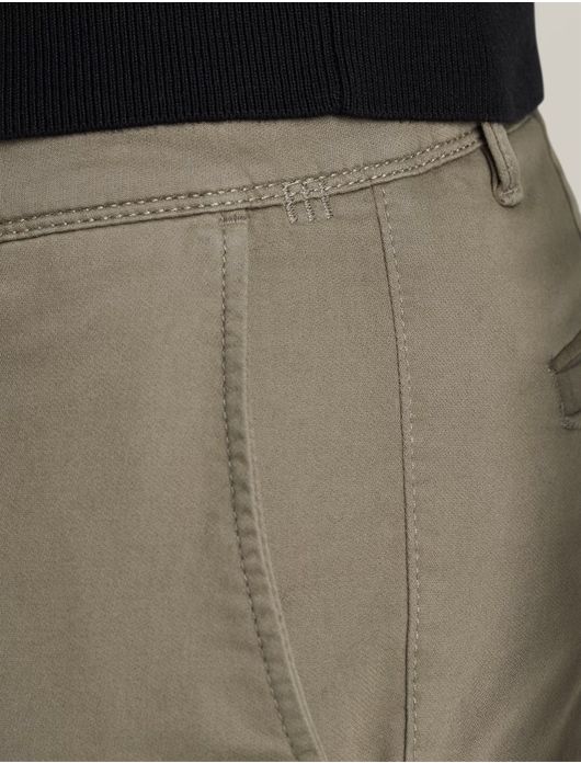 Vanguard chino bruin effen