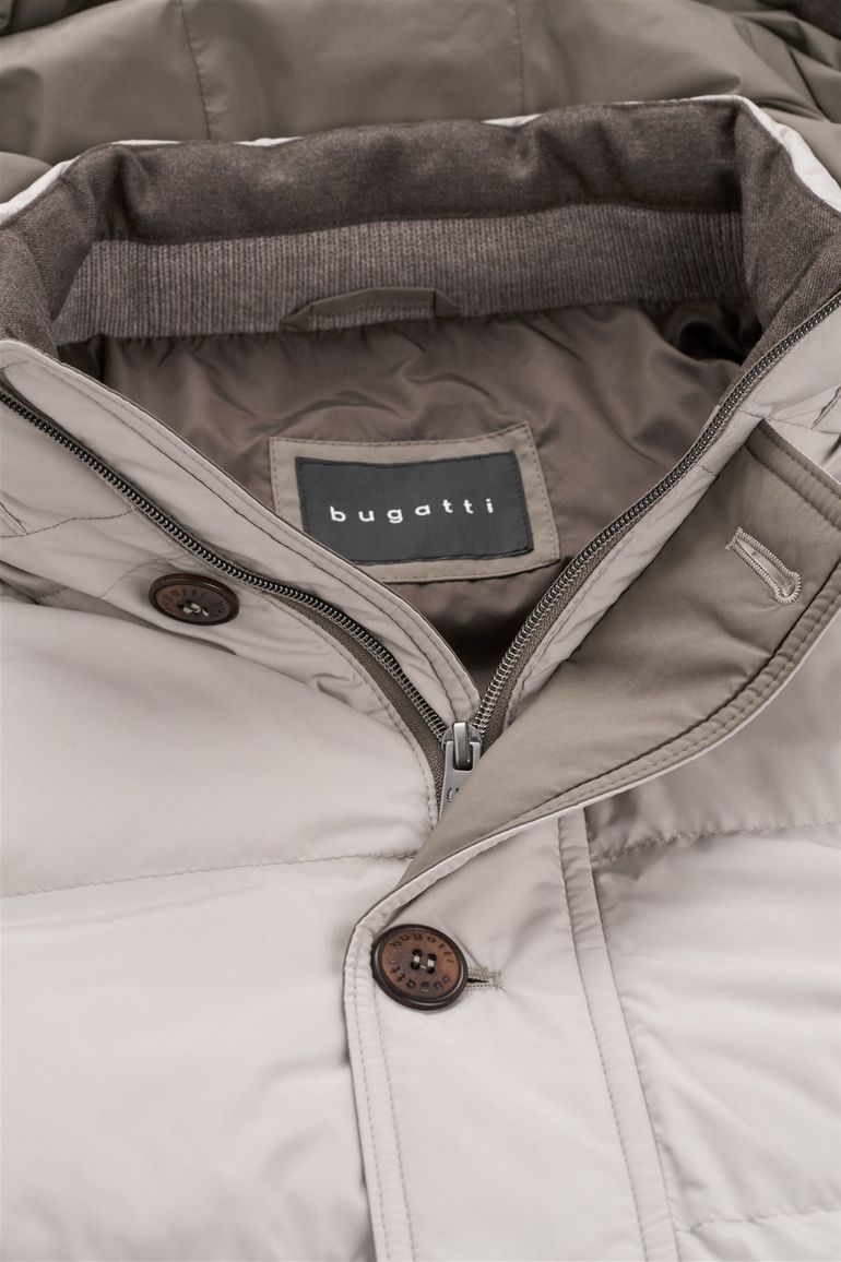 Bugatti tussenjas beige met knoop + rits wijde fit