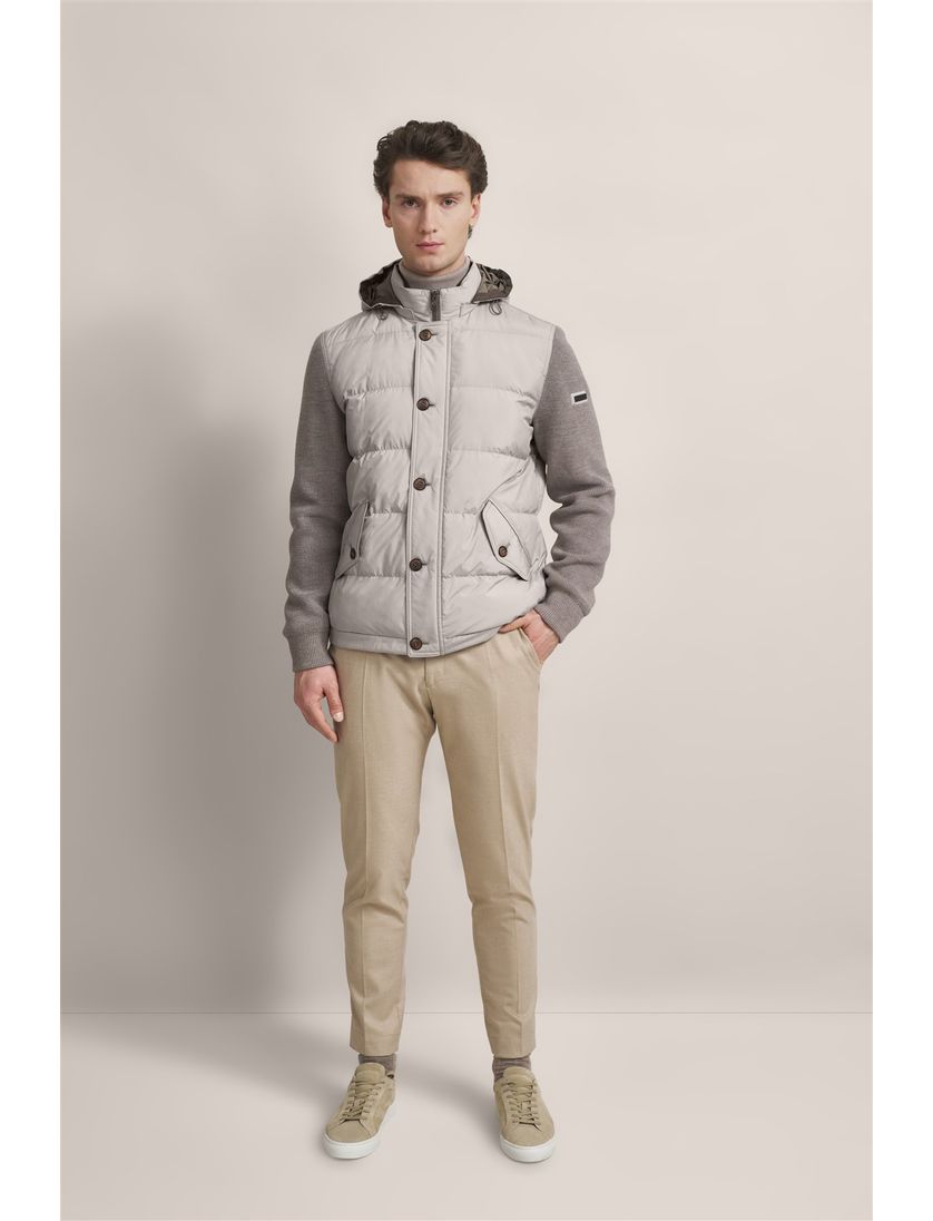 Wijde fit Bugatti tussenjas beige met knoop + rits