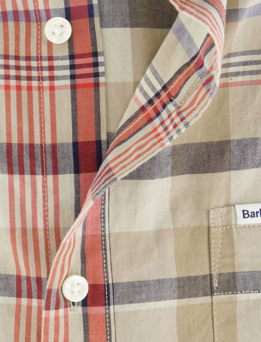 Barbour overhemd beige tailored fit met borstzak