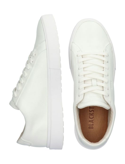 sneakers wit Blackstone