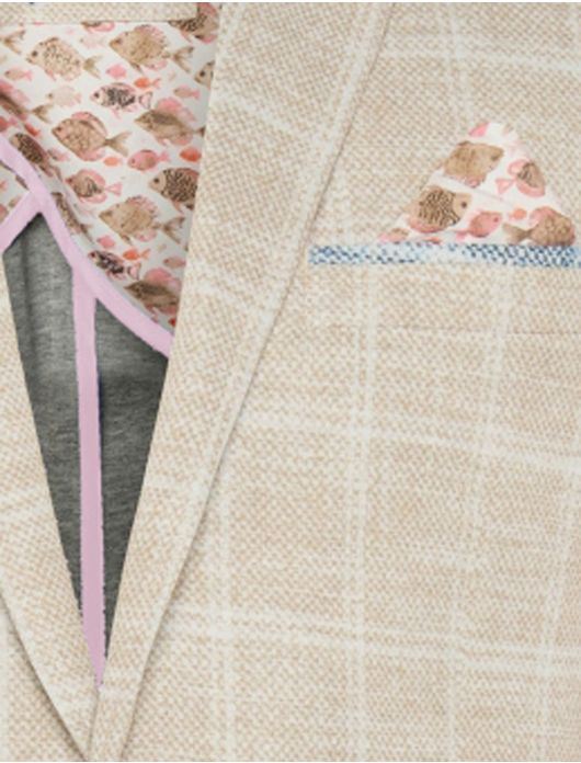 colbert beige A Fish Named Fred