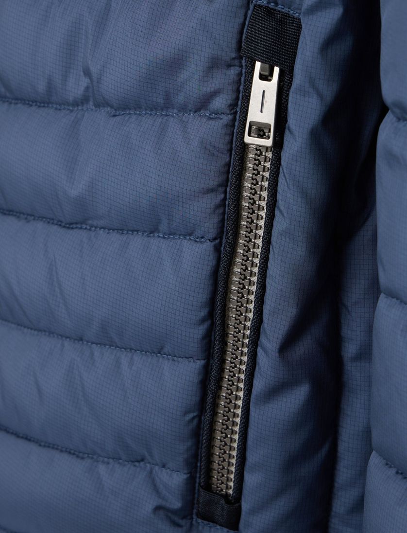 Casa Moda Tussenjas effen blauw gewatteerd wijde fit