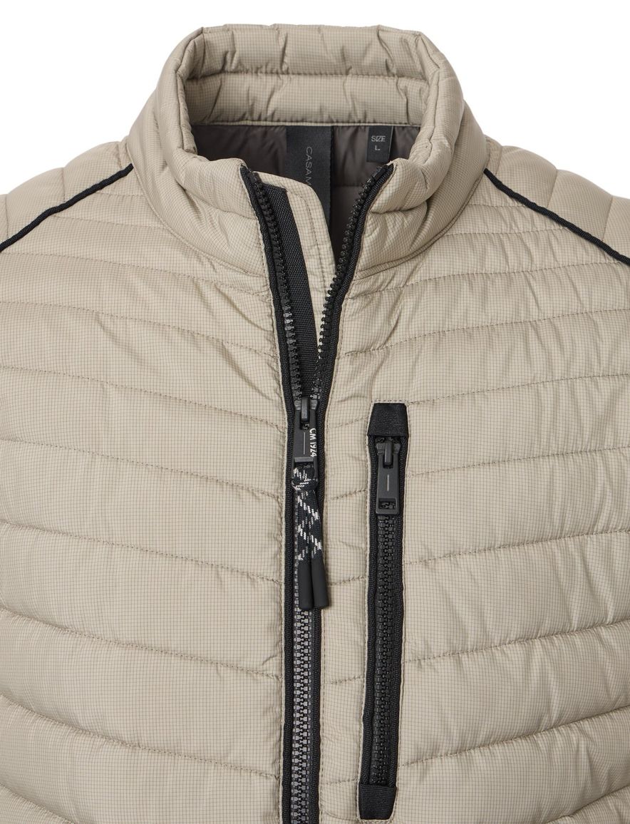 Casa Moda Tussenjas beige gewatteerd wijde fit