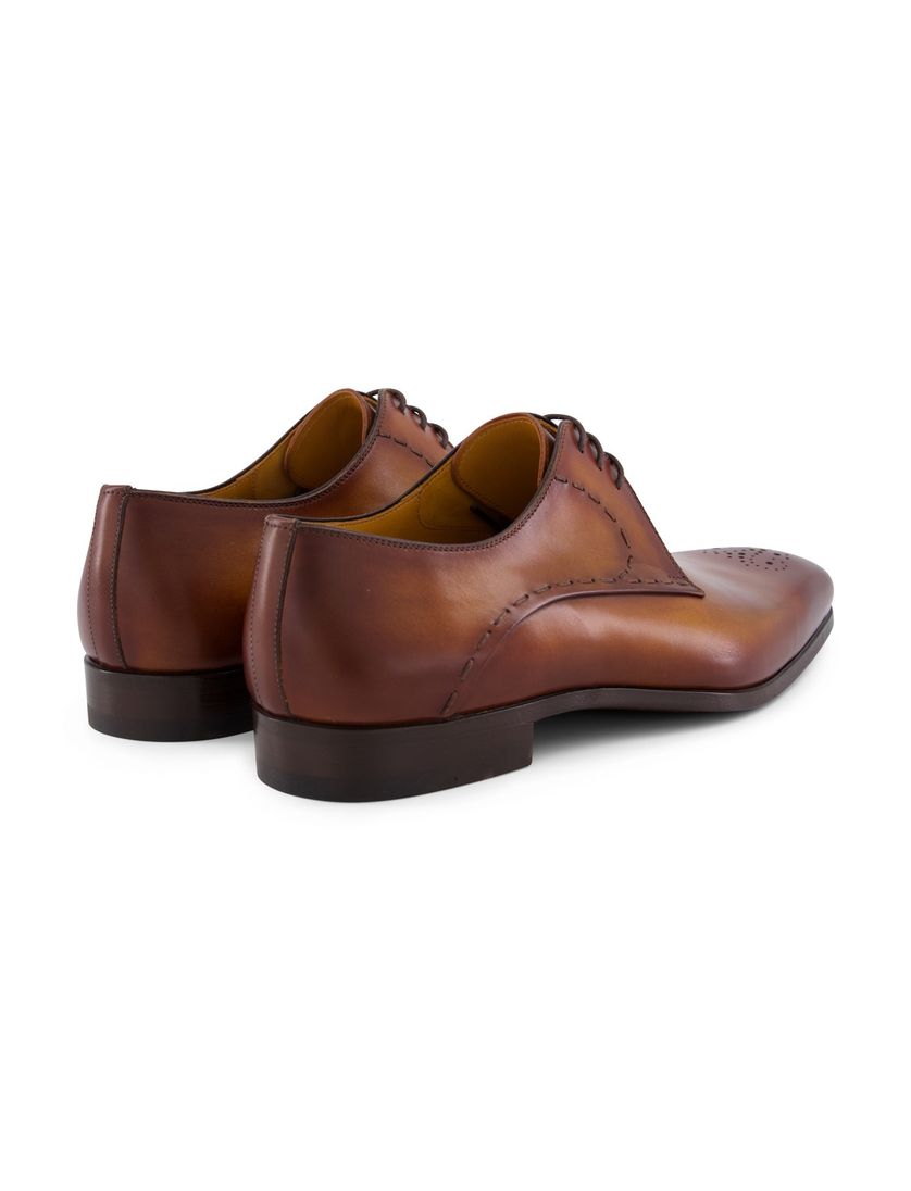 Magnanni veterschoenen bruin leer effen
