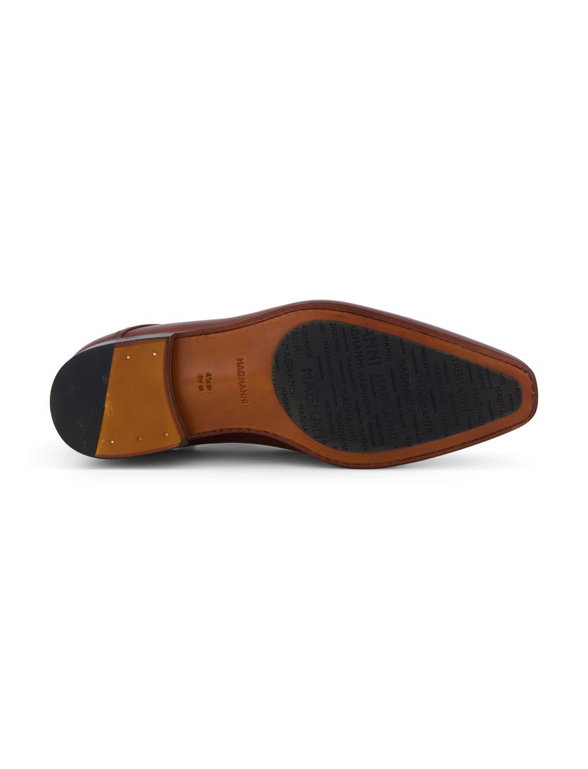 Magnanni veterschoenen bruin leer effen