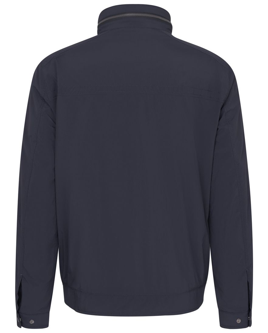 Bugatti zomerjas donkerblauw