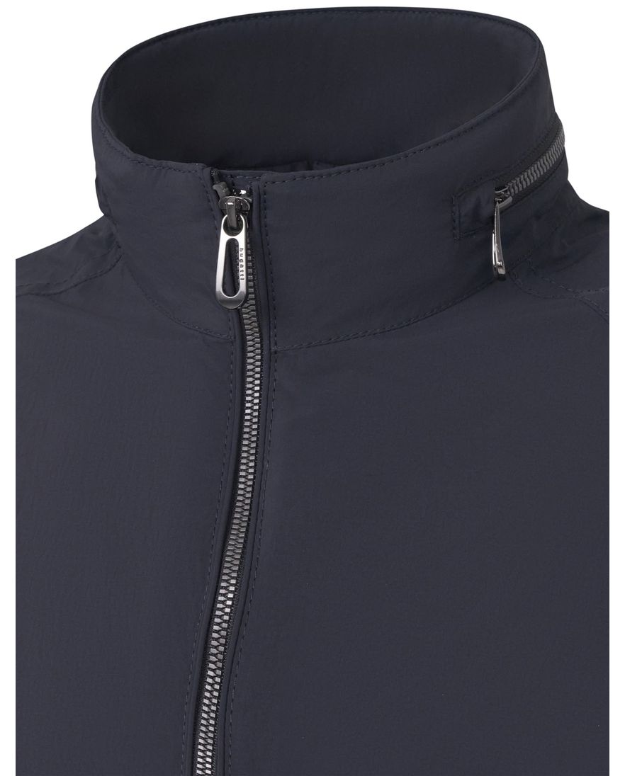 Bugatti zomerjas donkerblauw