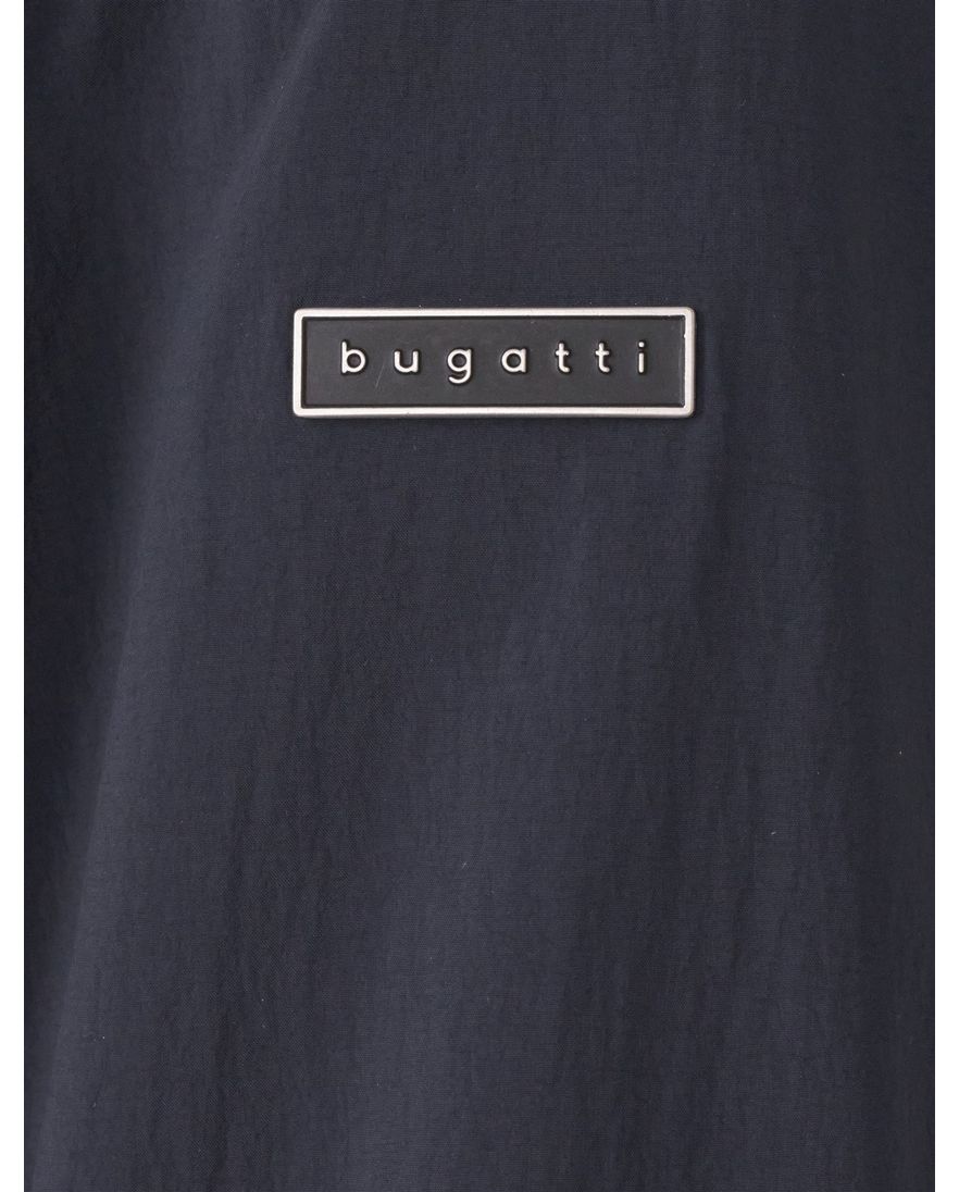 Bugatti zomerjas donkerblauw