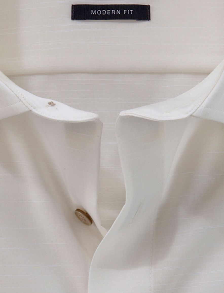 Olymp Luxor Modern Fit Celebration overhemd mouwlengte 7 crème