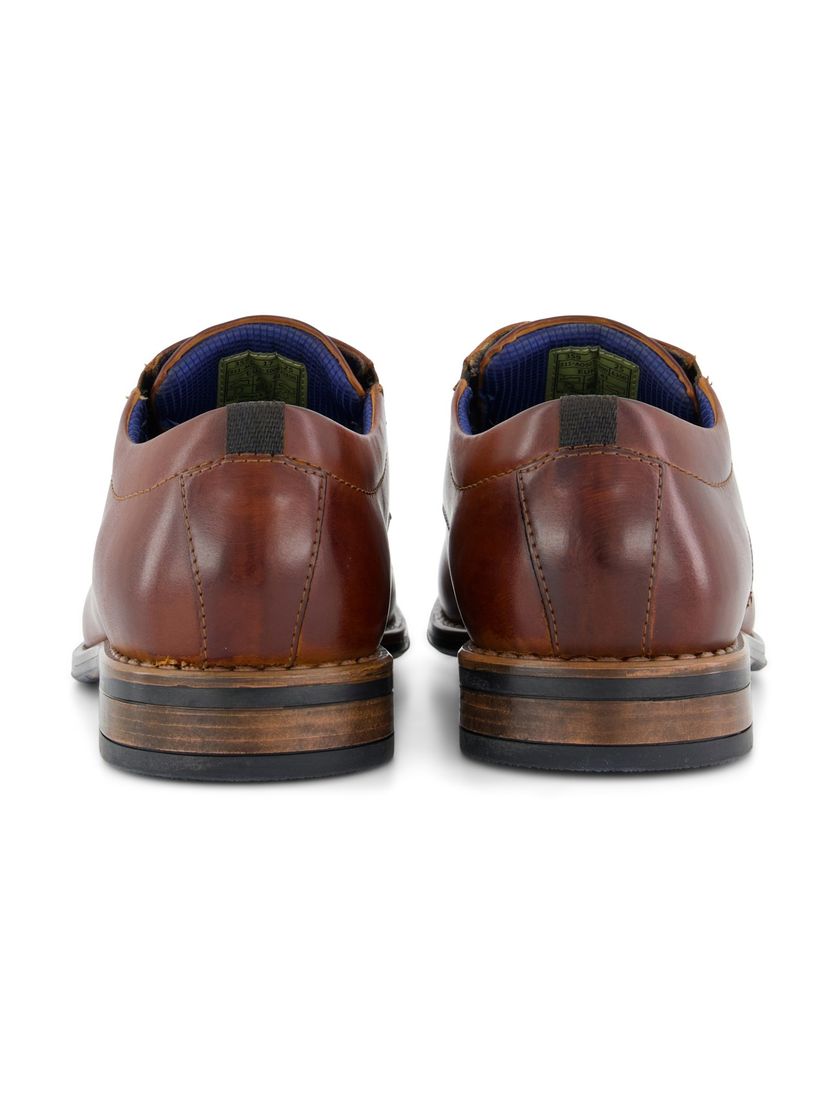 Bugatti veterschoenen bruin leer effen