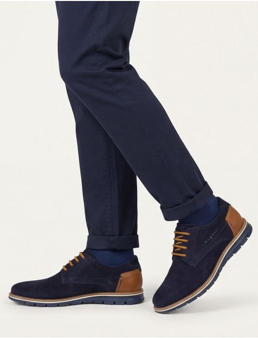 Bugatti herenschoen donkerblauw suede bruine veters