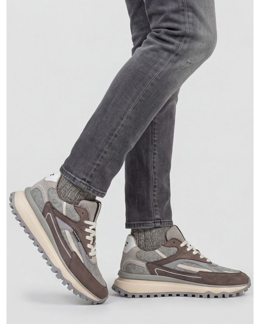 Floris van Bommel sneakers bruin effen