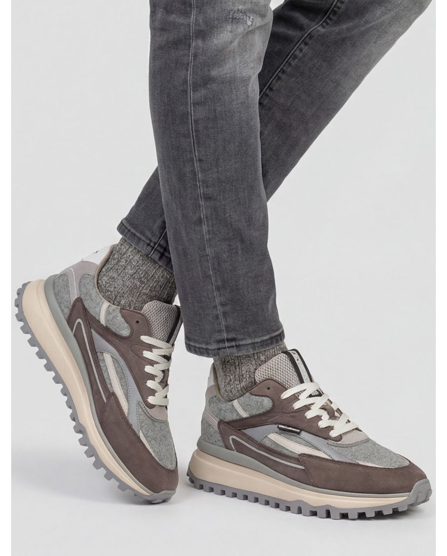 Floris van Bommel sneakers bruin effen