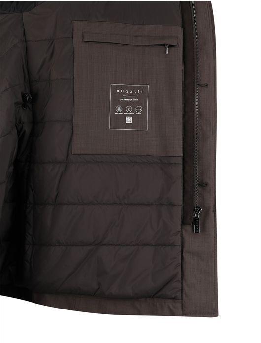 Bugatti tussenjas bruin