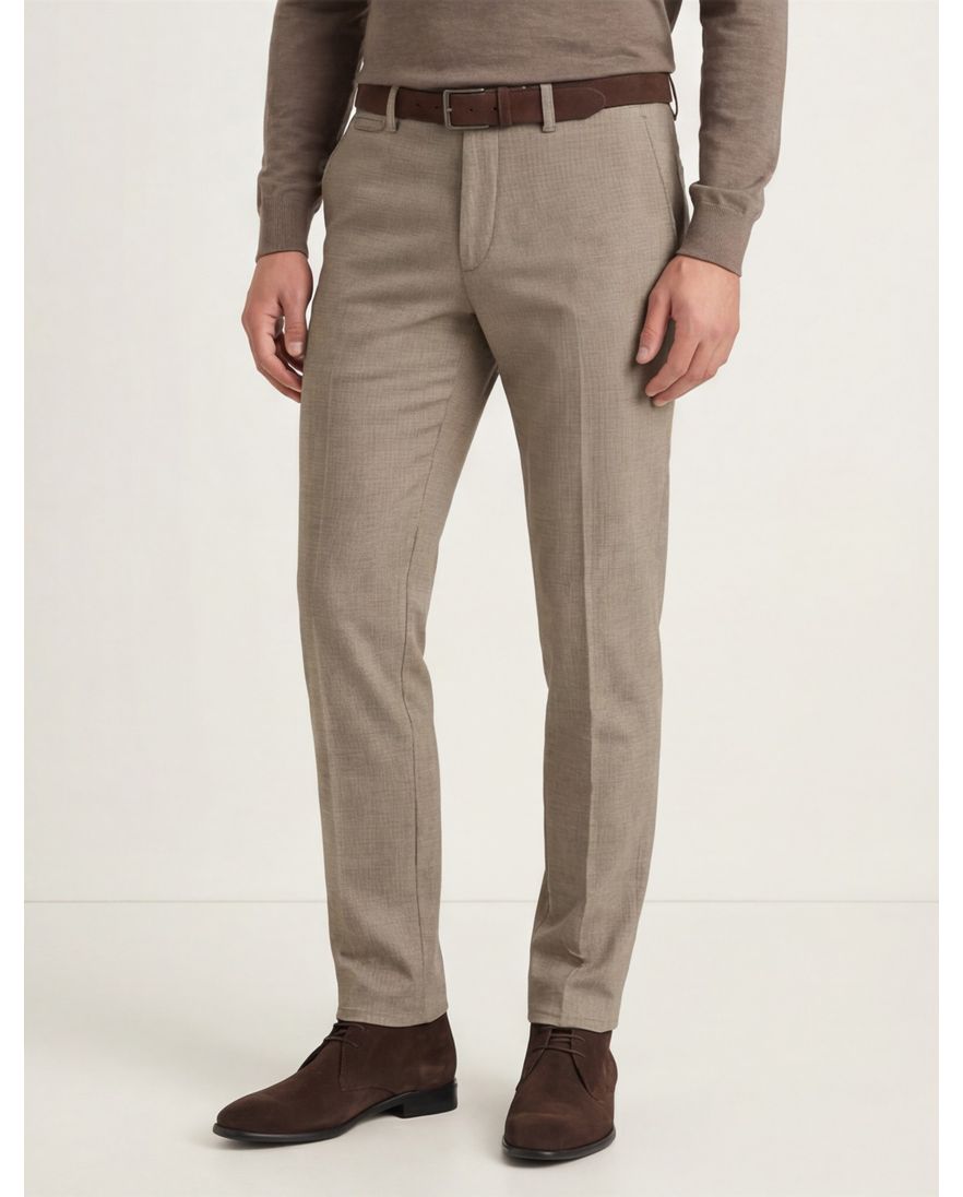 COM4 Modern Chino Pantalon chino bruin