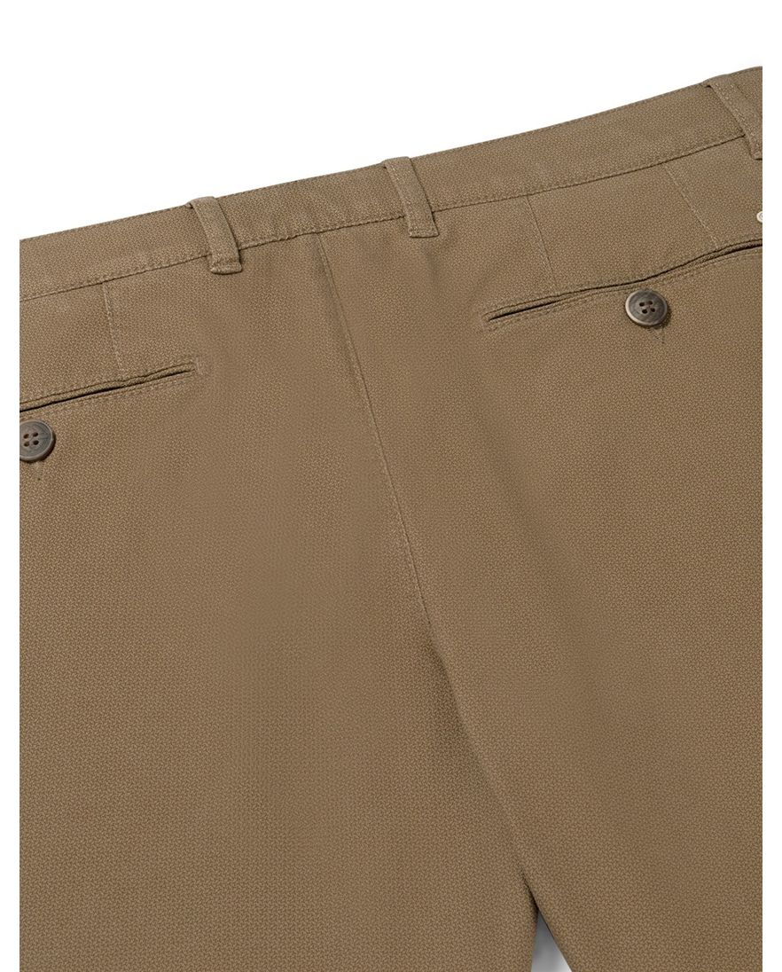 COM4 Pantalon chino camel