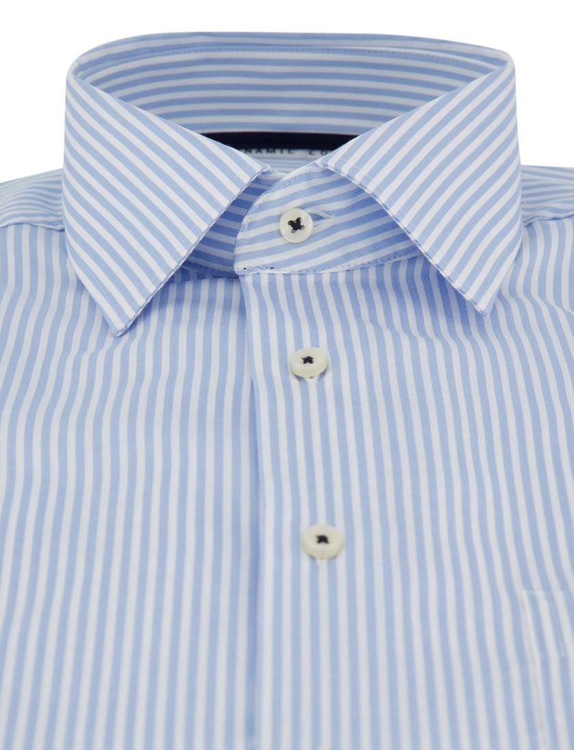 Eterna overhemd ml 5 lichtblauw gestreept strijkvrij