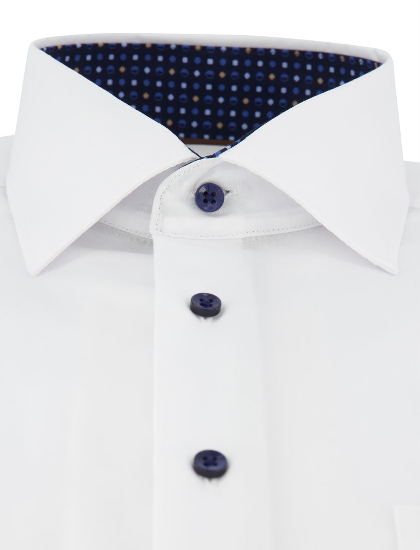 Overhemd Eterna Modern fit wit effen donkere knoop strijkvrij