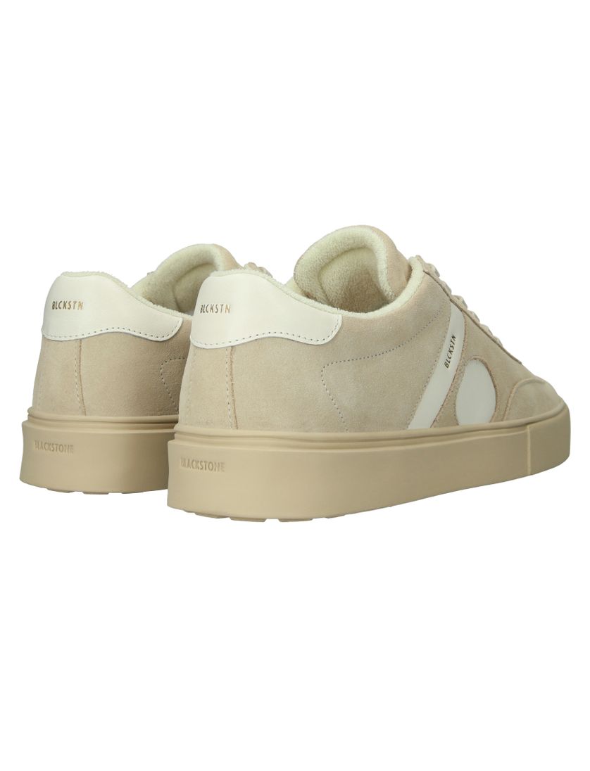 Blackstone lage sneaker creme en beige suede