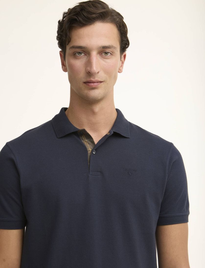 Donkerblauwe polo Barbour Tailored Fit pique