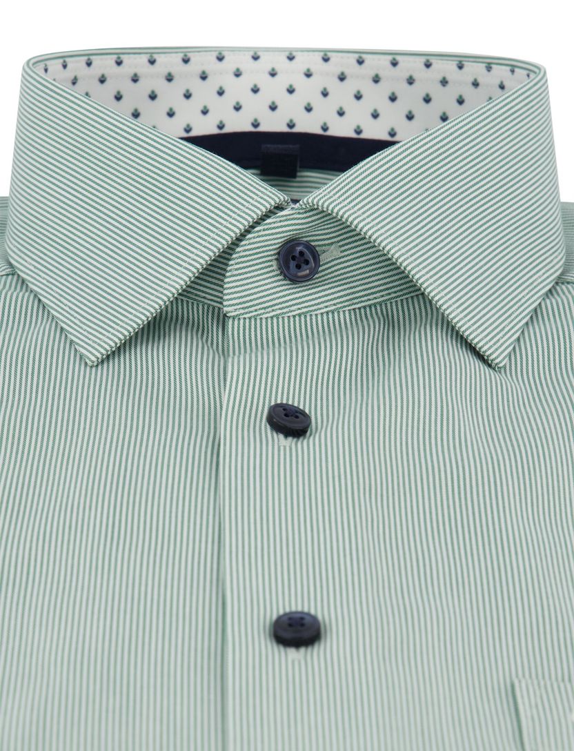 Modern fit Olymp groen gestreept korte mouw met borstzak