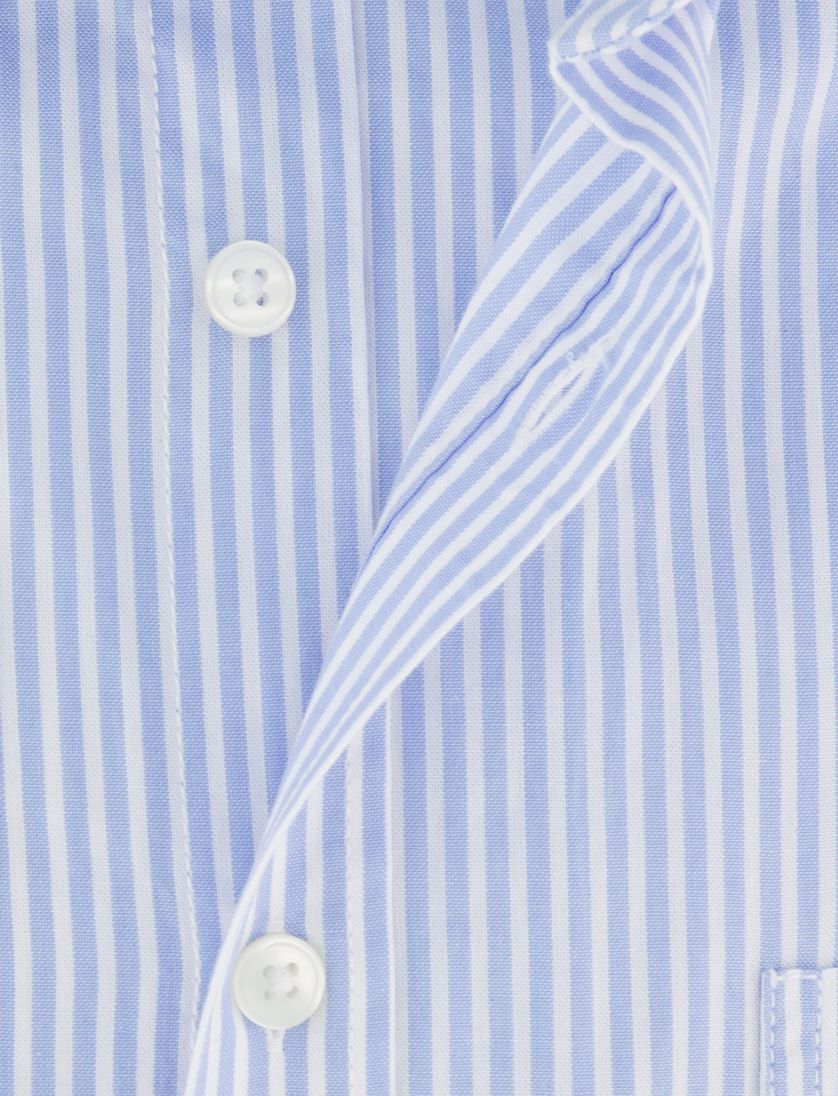 Gestreepte overhemd met borstzak Casa Moda casual fit lichtblauw witte knoop