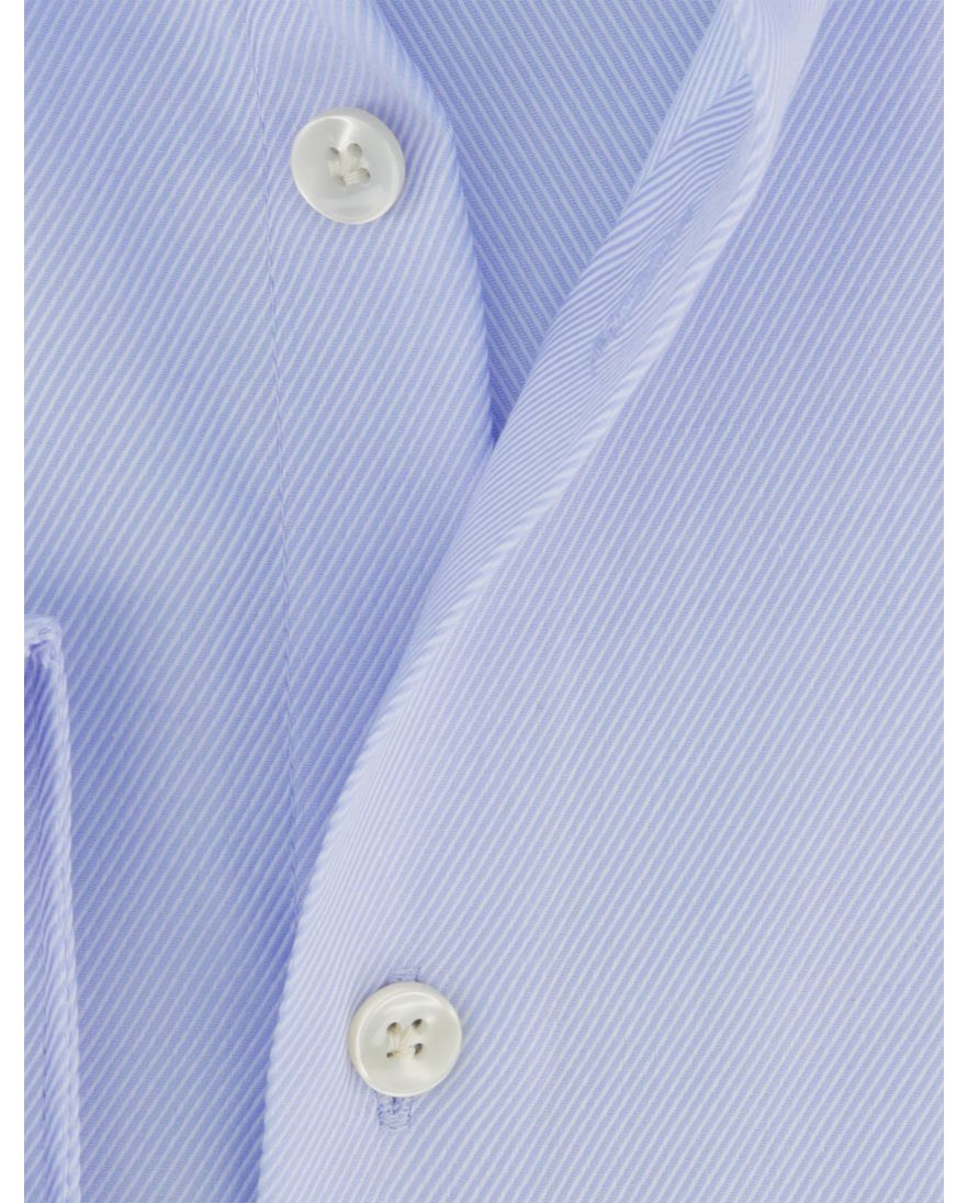 Tailored fit John miller overhemd lichtblauw strijkvrij