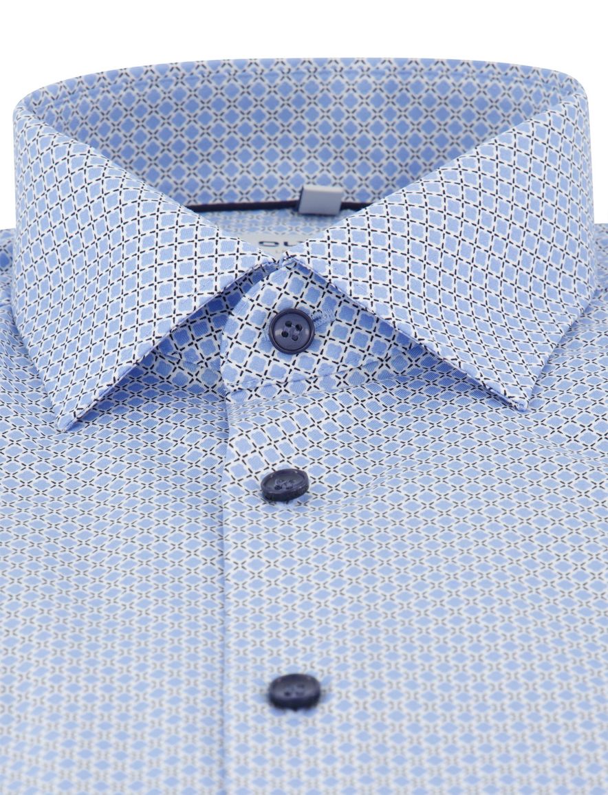 Olymp overhemd body fit lichtblauw printje mouwlengte 7