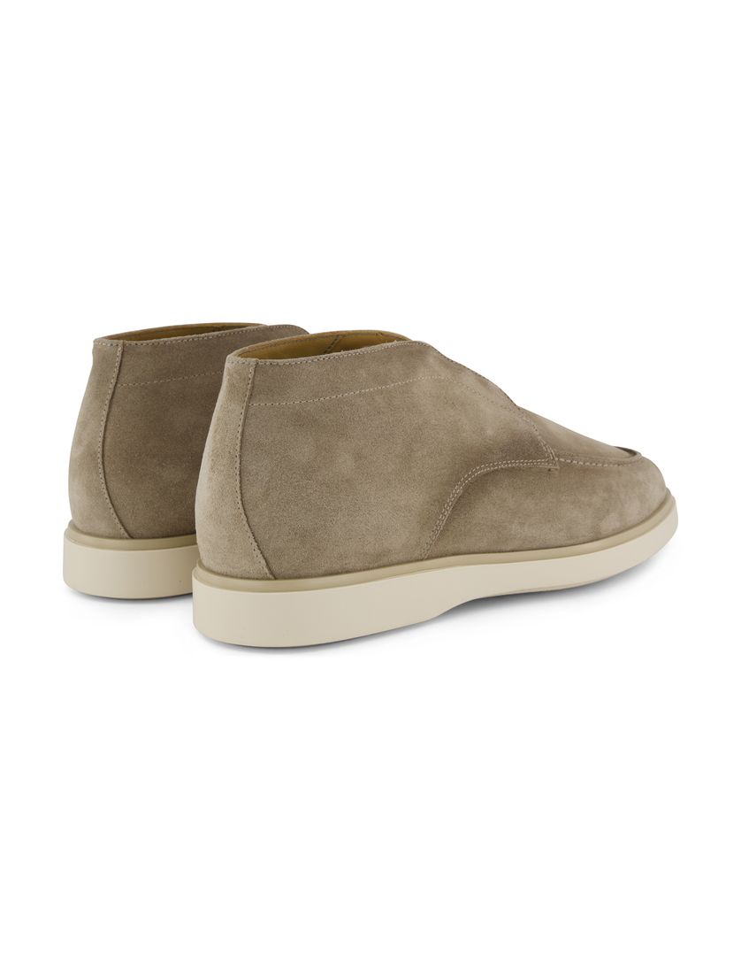 instappers hoog Giorgio suede met witte zool beige