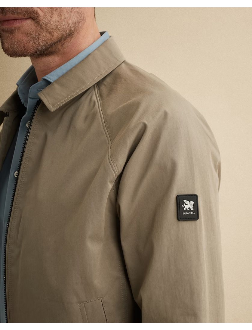 Tussenjas Vanguard beige polokraag normale fit